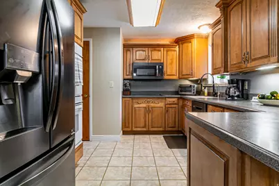 960 E 250 S, Kaysville, UT 84037 - Photo 8