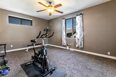 960 E 250 S, Kaysville, UT 84037 - Photo 26