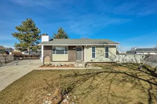 3814 W Shire Cir S, Taylorsville, UT 84129 - Photo 2