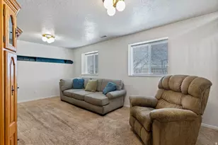 1818 S 200 W, Clearfield, UT 84015 - Photo 10