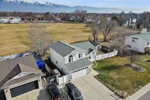 1818 S 200 W, Clearfield, UT 84015 - Photo 22
