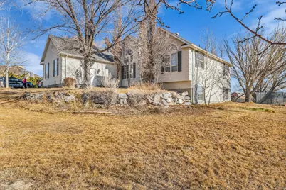 9390 N Canyon Wash Dr, Eagle Mountain, UT 84005 - Photo 32