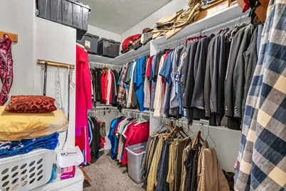 9390 N Canyon Wash Dr, Eagle Mountain, UT 84005 - Photo 16