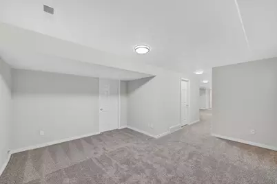 9390 N Canyon Wash Dr, Eagle Mountain, UT 84005 - Photo 30