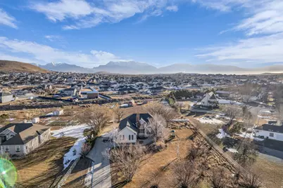 9390 N Canyon Wash Dr, Eagle Mountain, UT 84005 - Photo 34
