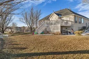 9390 N Canyon Wash Dr, Eagle Mountain, UT 84005 - Photo 30