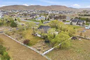 9390 N Canyon Wash Dr, Eagle Mountain, UT 84005 - Photo 42