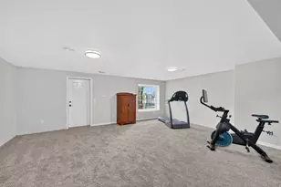 9390 N Canyon Wash Dr, Eagle Mountain, UT 84005 - Photo 28