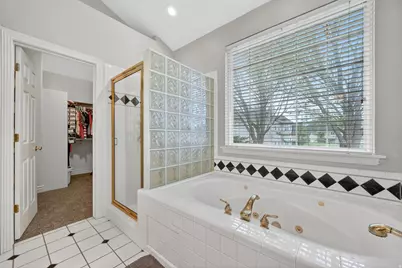 9390 N Canyon Wash Dr, Eagle Mountain, UT 84005 - Photo 16