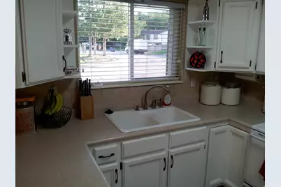 2156 E Falcon Way, Sandy, UT 84093 - Photo 26