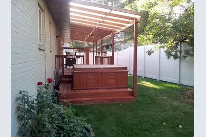 2156 E Falcon Way, Sandy, UT 84093 - Photo 2