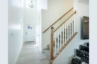 1065 W 200 N, Provo, UT 84601 - Photo 2