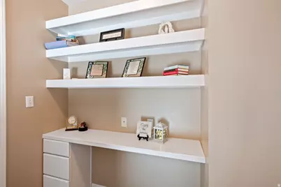 8480 W Merriton Ct, Magna, UT 84044 - Photo 14