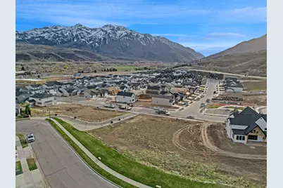 6042 Timpanogos Ln #222, Mountain Green, UT 84050 - Photo 12