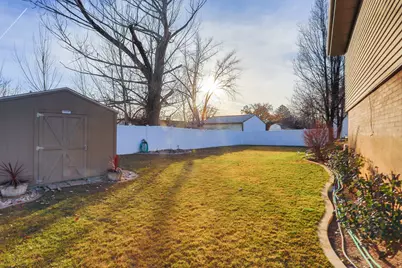 800 E 650 N, Layton, UT 84041 - Photo 20