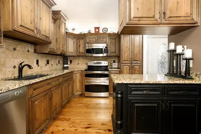 800 E 650 N, Layton, UT 84041 - Photo 4