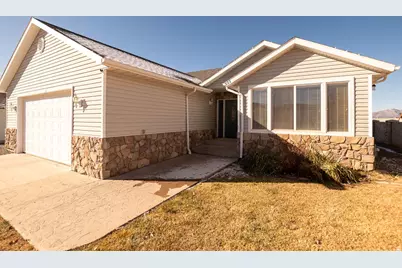 555 N 1000 E, Beaver, UT 84713 - Photo 4