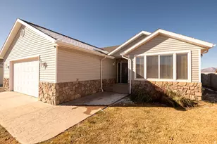 555 N 1000 E, Beaver, UT 84713 - Photo 4