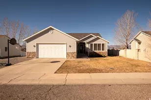 555 N 1000 E, Beaver, UT 84713 - Photo 2