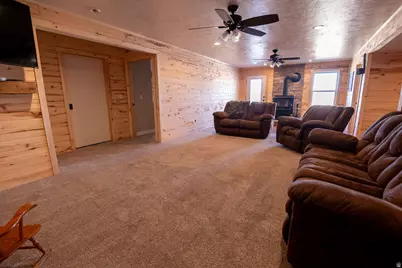 555 N 1000 E, Beaver, UT 84713 - Photo 44