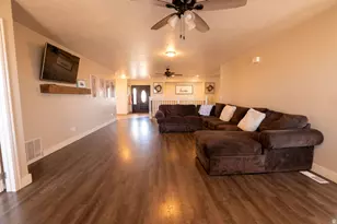 555 N 1000 E, Beaver, UT 84713 - Photo 20