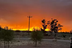 1095 E Canyon Dr, Big Water, UT 84741 - Photo 34