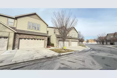 13524 S Skipperling Ln W, Riverton, UT 84096 - Photo 2
