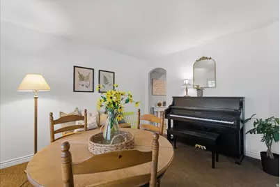 355 W 600 N, Lindon, UT 84042 - Photo 16