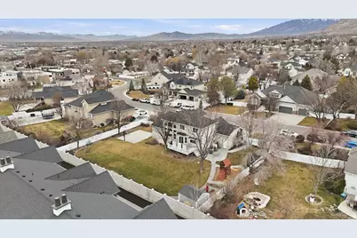355 W 600 N, Lindon, UT 84042 - Photo 42