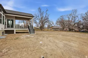 8035 N Park Ln E, Lake Point, UT 84074 - Photo 40