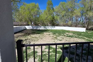 8035 N Park Meadow Ln E, Lake Point, UT 84074 - Photo 42