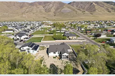 8035 N Park Meadow Ln E #2, Lake Point, UT 84074 - Photo 50