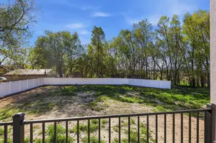 8035 N Park Meadow Ln E, Lake Point, UT 84074 - Photo 38