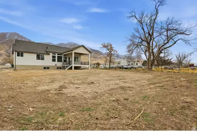 8035 N Park Ln E #2, Lake Point, UT 84074 - Photo 42