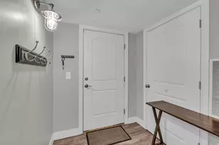 905 S Main St, Layton, UT 84041 - Photo 2