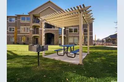 905 S Main St #G, Layton, UT 84041 - Photo 36