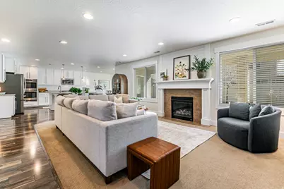 926 N Callie Ct, North Salt Lake, UT 84054 - Photo 10