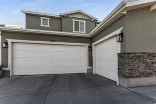 926 N Callie Ct, North Salt Lake, UT 84054 - Photo 4
