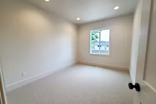 1681 E Delaware Ln, Holladay, UT 84117 - Photo 18