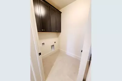 1681 E Delaware Ln, Holladay, UT 84117 - Photo 10