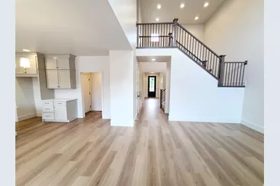 1681 E Delaware Ln, Holladay, UT 84117 - Photo 8