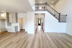 1681 E Delaware Ln, Holladay, UT 84117 - Photo 8