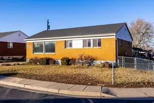 4579 S 375 E, Washington Terrace, UT 84405 - Photo 26