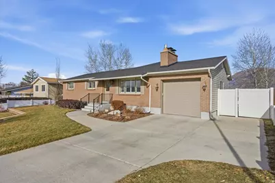 1627 E Mulberry Way S, Sandy, UT 84093 - Photo 4