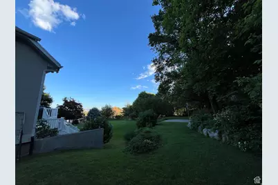 687 E 175 N, Lindon, UT 84042 - Photo 26