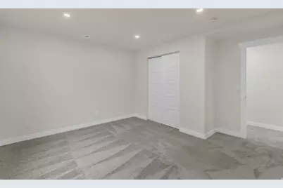 583 S Alberta Spruce Dr, Layton, UT 84041 - Photo 30