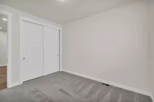 583 S Alberta Spruce Dr, Layton, UT 84041 - Photo 16