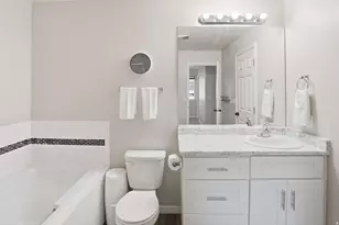 2025 E South Weber Dr, South Weber, UT 84405 - Photo 8