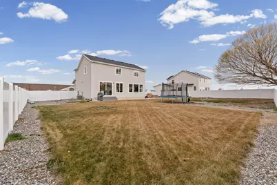 2735 S Shoreline Dr, Syracuse, UT 84075 - Photo 24