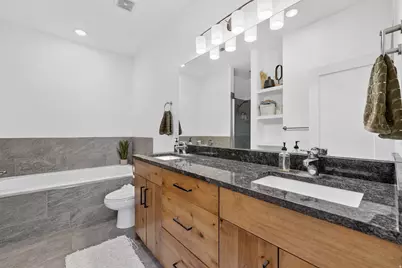 2246 N 475 W, Layton, UT 84041 - Photo 16